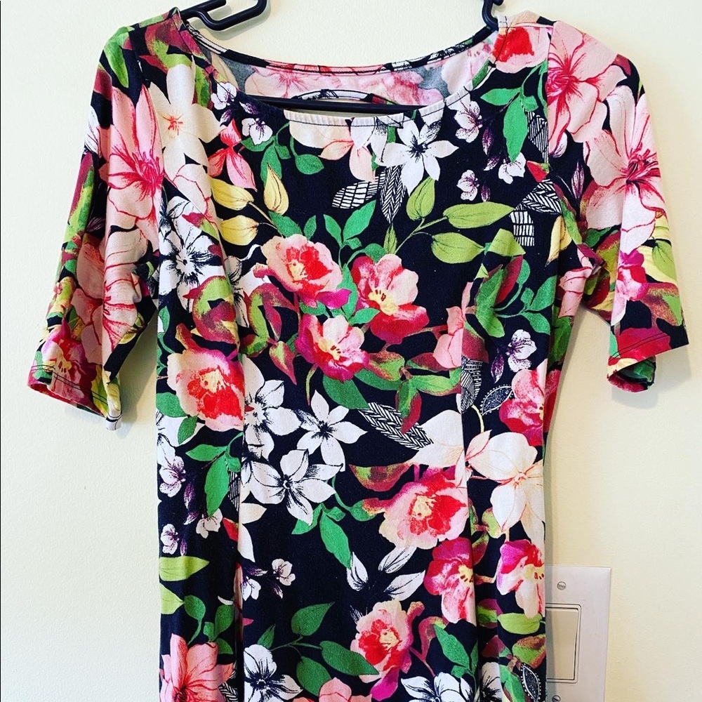 Guess Brand Floral Top